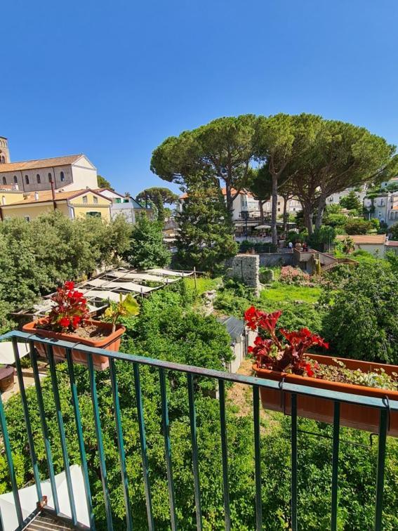 Palazzo Della Marra Bed & Breakfast Ravello Exterior photo