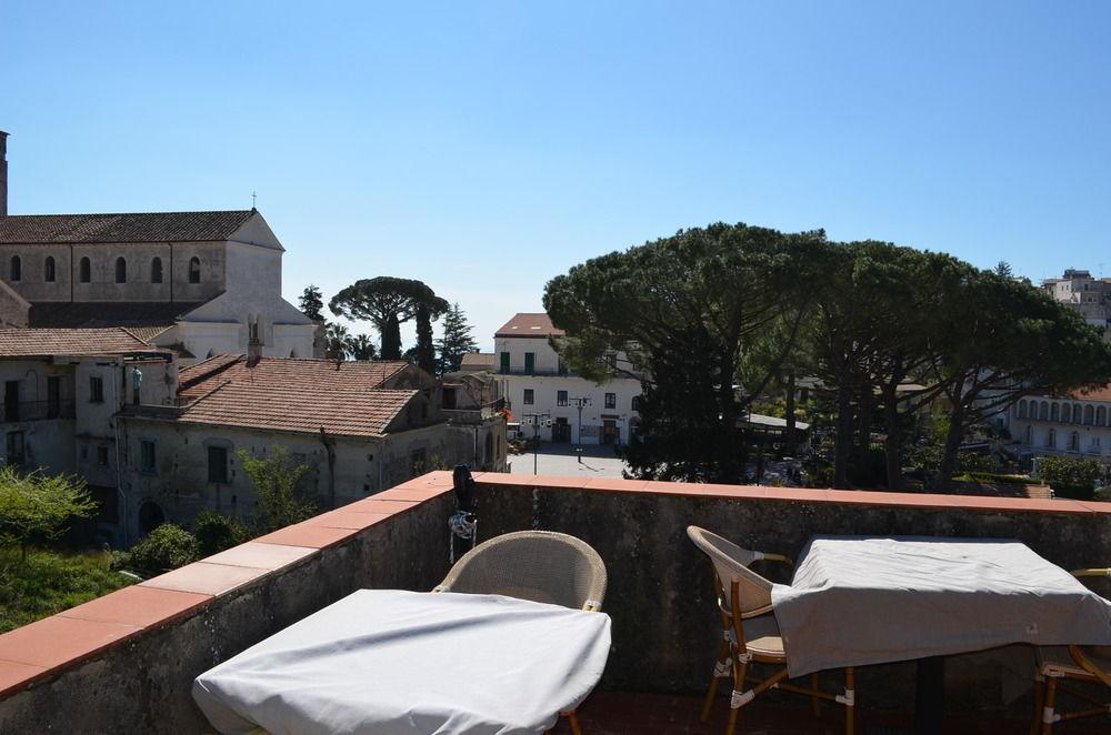 Palazzo Della Marra Bed & Breakfast Ravello Exterior photo